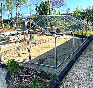Large Outdoor Pet Enclosure – 6 X 3 X 2 M Wire Aviary Or Chicken Run With Weatherproof Frame 1