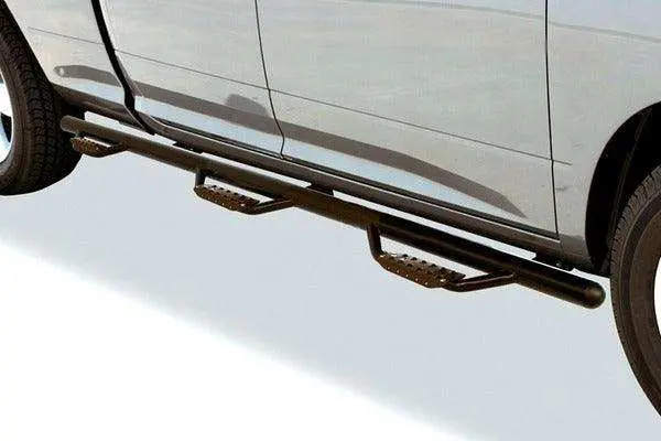 Go Rhino Dominator D3 Side Steps – One-Piece, Wheel-To-Wheel, Black Powder-Coated, Diesel-Specific 1